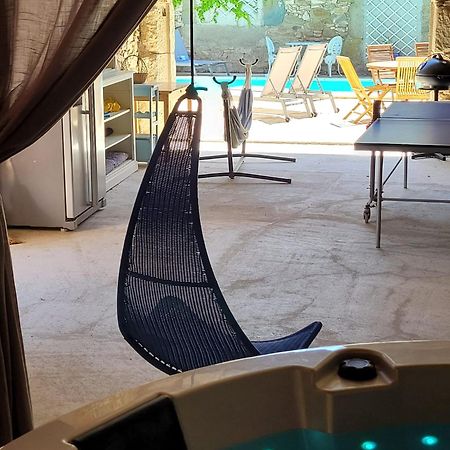 Le gîte de Sainte Valière PISCINE et SPA Esterno foto