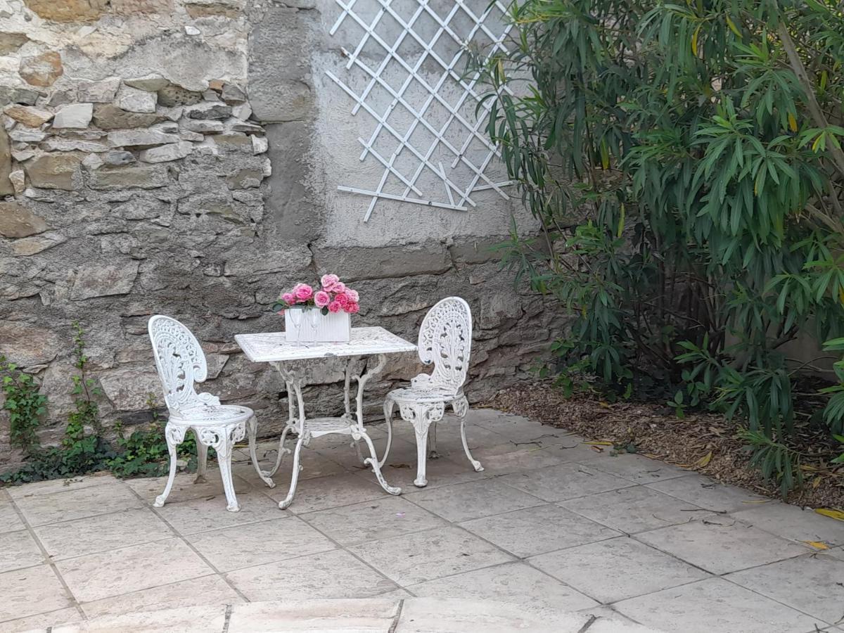 Le gîte de Sainte Valière PISCINE et SPA Esterno foto