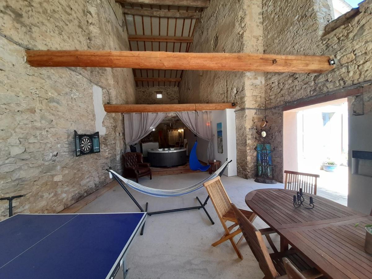 Le gîte de Sainte Valière PISCINE et SPA Esterno foto