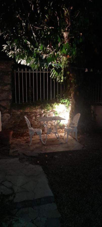 Le gîte de Sainte Valière PISCINE et SPA Esterno foto